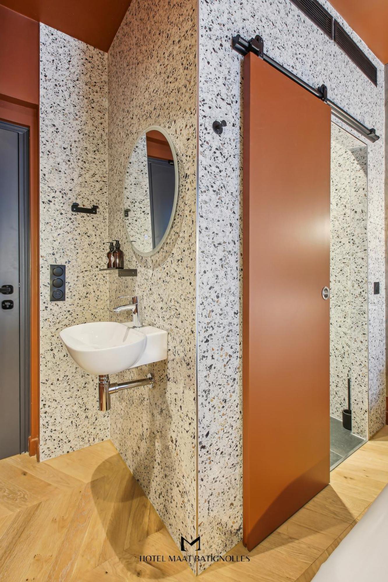 Hotel Maat Batignolles パリ エクステリア 写真
